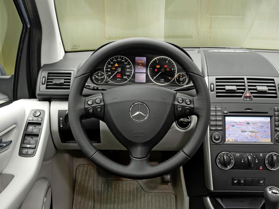  Mercedes-Benz A160 CDI 5-Door 2008 года  (фото 12 из 14)
